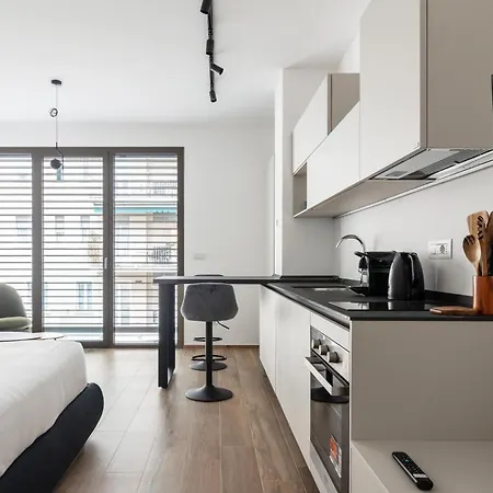 Via Compagnoni 12 - Monolocale Smart Per 2 米兰